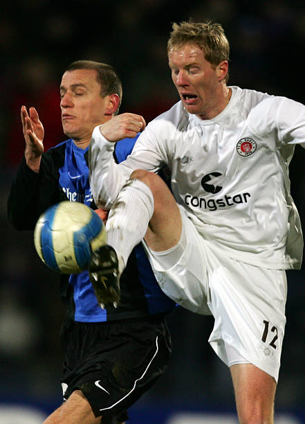 这款联名老 这款联名老