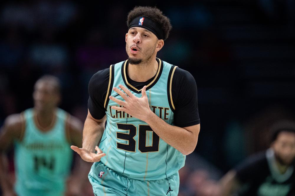 伊劳拉的成 伊劳拉的成