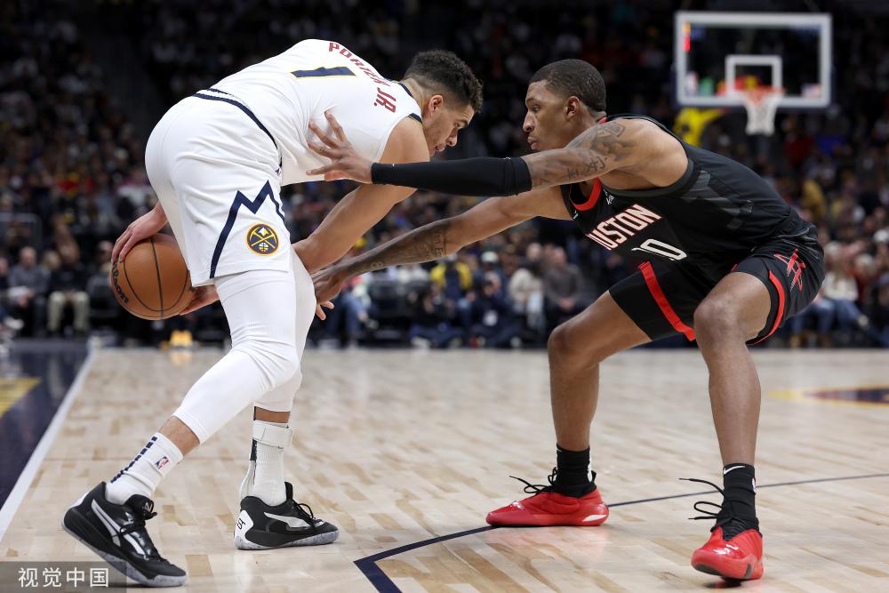 坚持160公里通勤，拒绝住宿训练基地，莱斯特城球员遭范尼封杀.